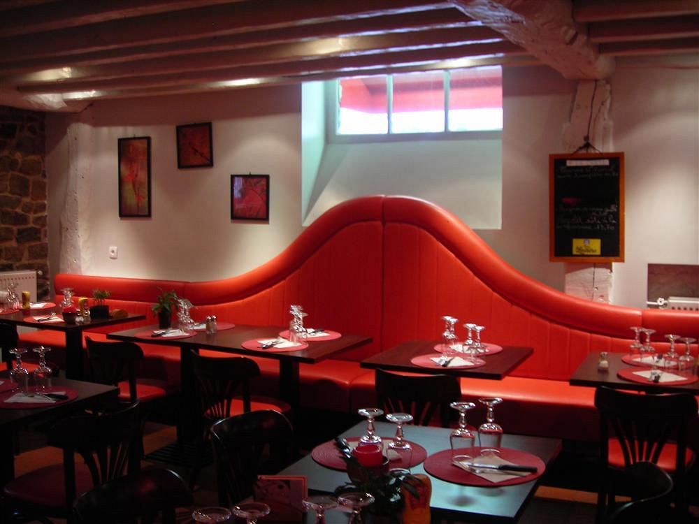 Logis Hotel De France Restaurant Grill Domfront  Εξωτερικό φωτογραφία